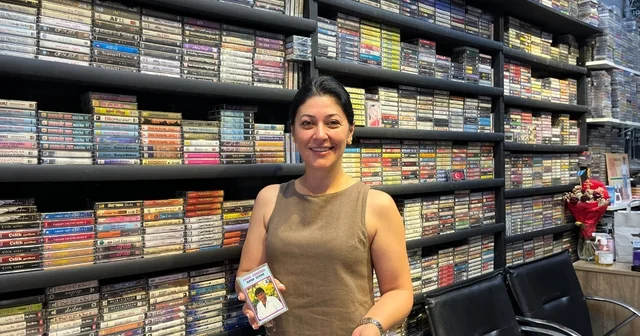 Kaset ve plaklara ilgi her geçen gün daha da artıyor Gençler artık üretilmeyen nostaljik ürünlerin peşinde Esnaf Aynur Bulut: Üretimi yok ama talebi çok Eskişehir Haberleri Habertürk Yerel Haberler