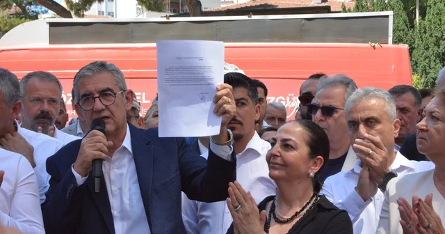 Balıkesir de CHP den toplu istifa: İl başkanı, 20 ilçe başkanı ve 12 belediye başkanı istifa ederek Yeni Parti ye geçti Balıkesir Haberleri Habertürk Yerel Haberler