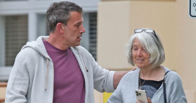 Ben Affleck in evinde hayatını kaybeden annesinin ölüm nedeni belli oldu