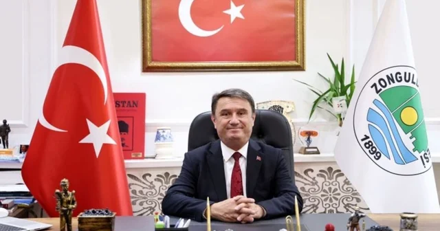 Zonguldak Belediye Başkanı ve 16 meclis üyesi CHP den istifa etti Zonguldak Haberleri Habertürk Yerel Haberler