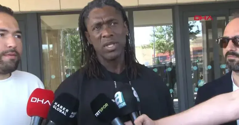 Clarence Seedorf, TÜGVA Yaz Okulları finali için İstanbul’da