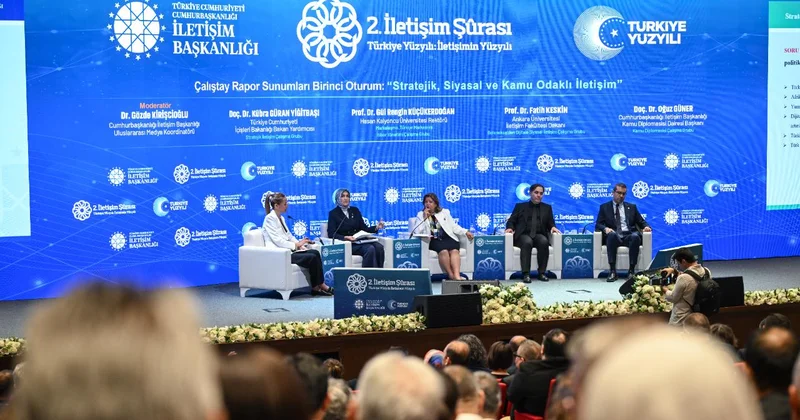 2. İletişim Şurası nın ikinci gününde panel oturumları yapıldı