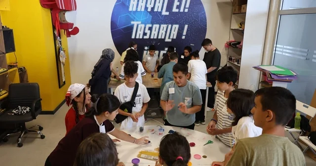 Kırıkkale de çocuklar, bilim merkezinde üretme ve keşfetmenin heyecanını yaşadı Kırıkkale Haberleri Habertürk Yerel Haberler