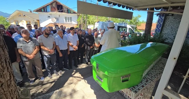 İl Genel Meclis Başkanı Kirman ın acı günü Kayınpederi Cemal Arslan son yolculuğuna uğurlandı Karabük Haberleri Habertürk Yerel Haberler