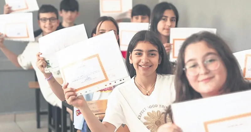 Okullarda yeni dönem: Karnenin yanına gelişim raporu geliyor