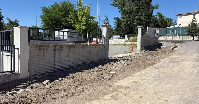 Belediye Başkanının Tapu Müdürlüğünde tartıştıktan sonra gelen kepçeler planlı çalışma olarak açıklandı Sakarya Haberleri Habertürk Yerel Haberler