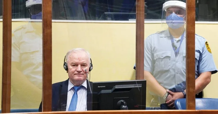 Sırbistan’dan skandal cenaze kararı! ‘Bosna Kasabı’nı törenle gömecekler