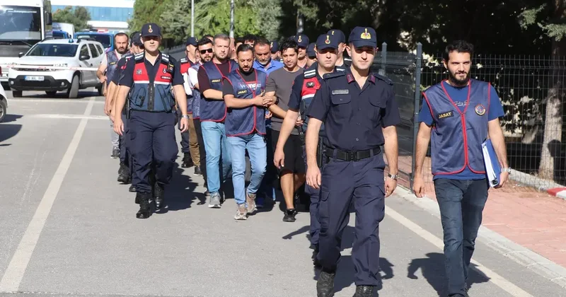 2 kişiyi kaçırıp darbettikten sonra 3 milyon lira haraç alan 7 şüpheli tutuklandı