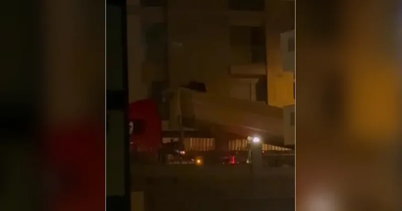 Üsküdar da gece saatlerindeki inşaat çalışmasına mahalliden tepki