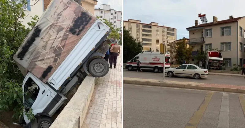 Elazığ da yoldan çıkan kamyonet bahçeye uçtu: 1 yaralı