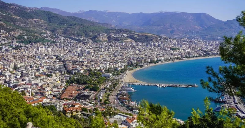 Tatil beldeleri artık Avrupalılara bile pahalı: Turistler Türkiye ye sırtını dönüyor Sözcü Gazetesi