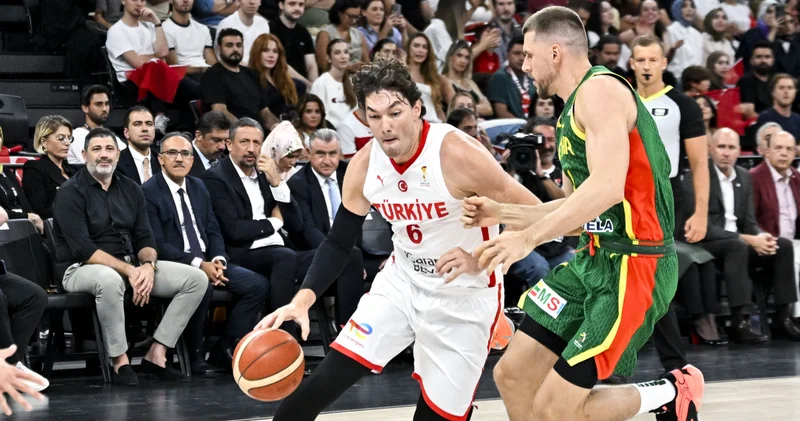 Türkiye: 94 Litvanya: 66 MAÇ SONUCU (12 Dev Adam dan farklı galibiyet)