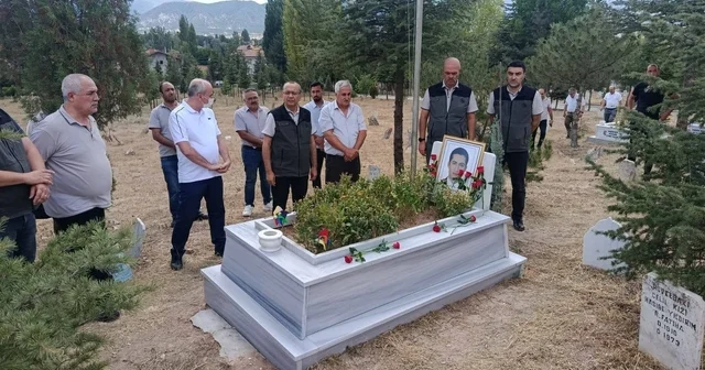 Kütahya da Şehit Orman İşletme Şefi Murat Yıldırım, vefatının yıl dönümünde dualarla anıldı Kütahya Haberleri Habertürk Yerel Haberler