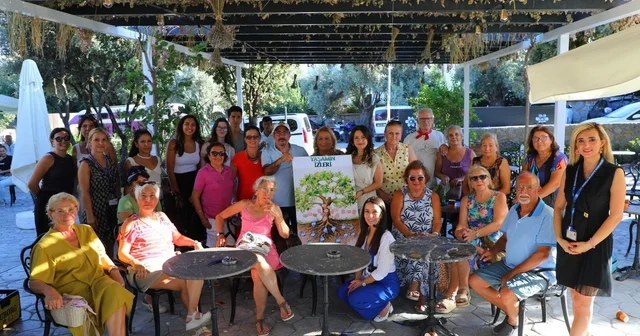 Bodrum da emeklilere hem dijital hem psikolojik destek Muğla Haberleri Habertürk Yerel Haberler