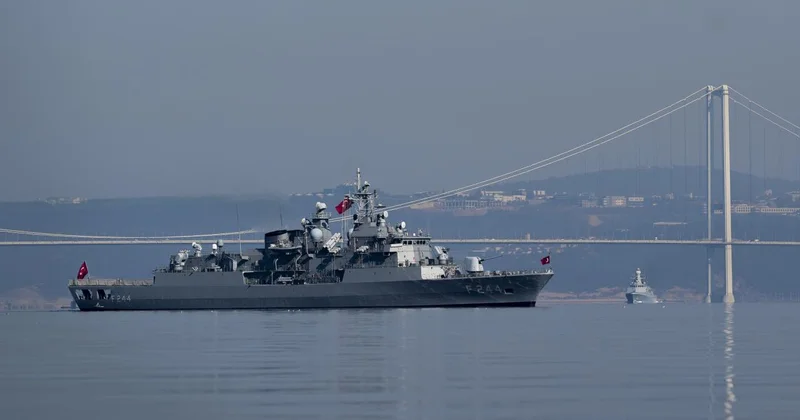Deniz Kuvvetleri, 30 Ağustos ta İstanbul Boğaz Geçişi yapacak