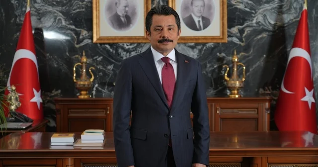Vali Demiryürek: 30 Ağustos, bağımsızlığın yanı sıra milli iradenin, ortak dayanışmanın ve birlikte yaşama iradesinin de güçlü bir ifadesidir Kırşehir Haberleri Habertürk Yerel Haberler