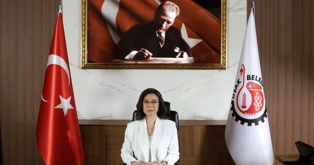 Başkan Vekili Terekeci Özkan dan Zafer Bayramı mesajı yayımladı Uşak Haberleri Habertürk Yerel Haberler