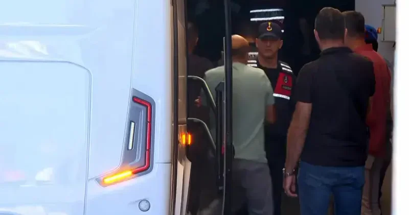 10 milyar liralık Hazine taşınmazı vurgununda 10 tutuklama
