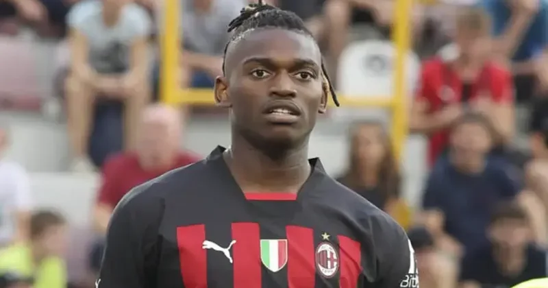 Galatasaray Rafael Leao yu açıkladı! İstanbul a geldi