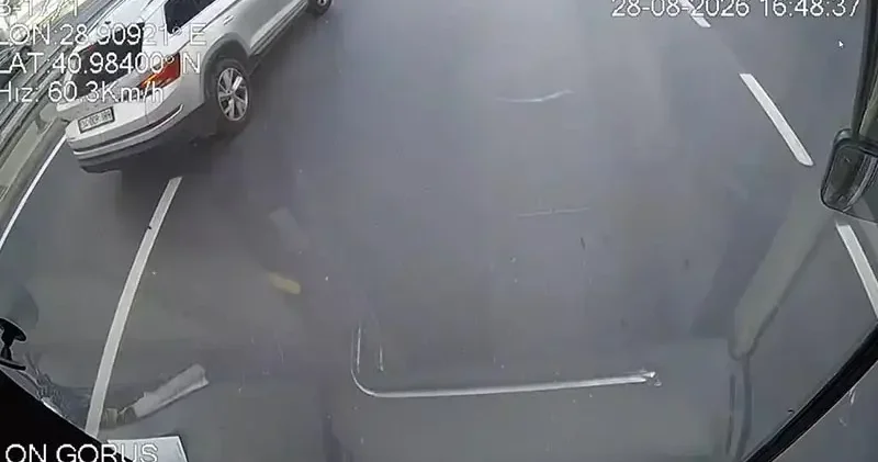 Zeytinburnu’da 2 kişinin öldüğü İETT otobüsü kazasının araç için görüntüleri ortaya çıktı