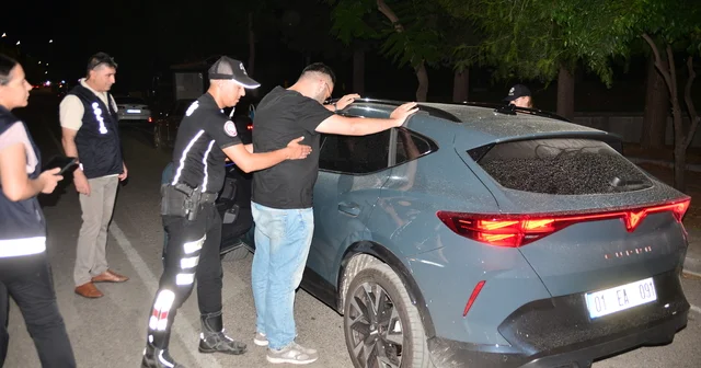 Adana da huzur ve güven uygulamasında 3,6 milyon TL ceza kesildi Adana Haberleri Habertürk Yerel Haberler