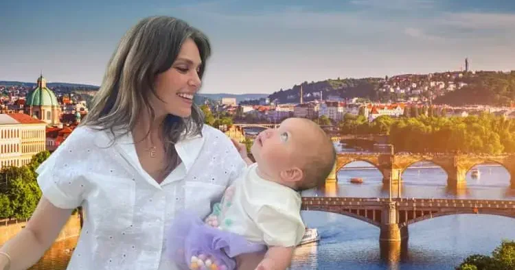 Aslı Enver Türkiye yi terk ediyor! Eşi ve kızıyla birlikte Prag a taşınıyor