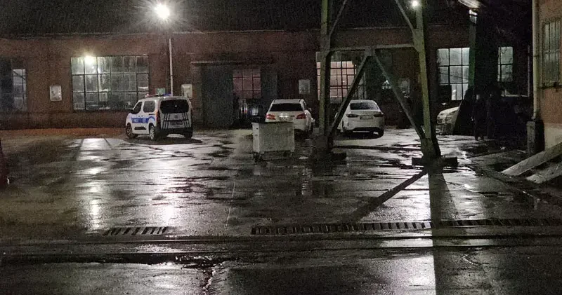 Zonguldak’ta kömür silosuna düşen işçi ağır yaralandı