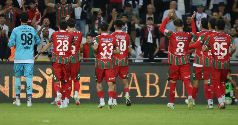Şampiyonluk bekledikleri sezona felaketle başladılar