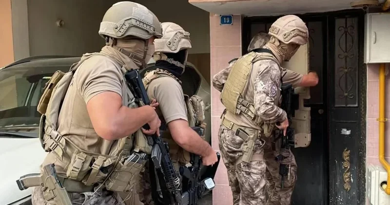 FETÖ operasyonunda 30 gözaltı! Gizli tanığın dijital arşivi ortaya çıkardı