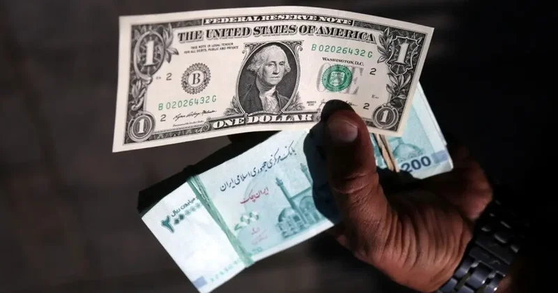 İran da dolar serbest piyasada tarihinin en yüksek seviyesine çıktı
