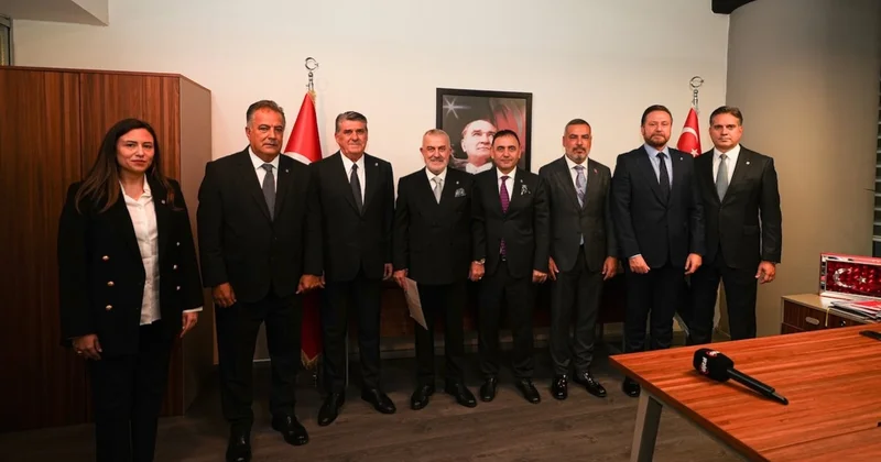 Serdal Adalı nın yönetim listesi belli oldu! Beşiktaş ta seçime doğru Sözcü Gazetesi