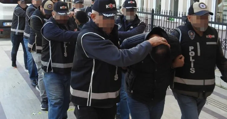 Aralarında iş insanları da var: Fuhuş ve uyuşturucu operasyonunda 20 gözaltı