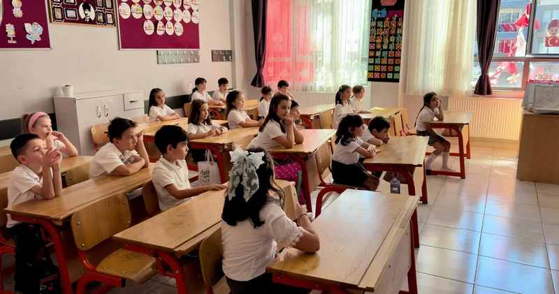 TÜİK açıkladı! Muhtemel eğitim süresi 2025 te geriledi Haberler