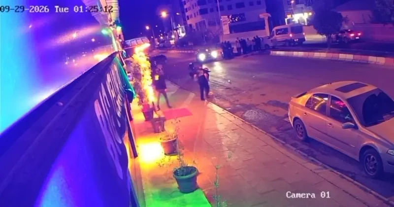 Ağrı’da otomobil ile iki motosiklet çarpıştı, 2 kişi yaralandı