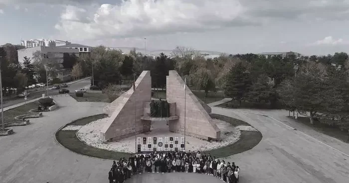 Gençlerden Cumhuriyet’in kazanımlarına vurgu