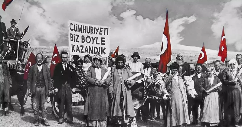 Türkiye Cumhuriyeti 102 yaşında