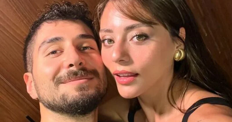 Sıla Türkoğlu ve Ata Ayyıldız dan ayna pozu Magazin haberleri