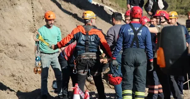 Sakarya haberleri Sakarya da facia: 30 metrelik kuyuya düşen işçi öldü 29 Ekim 2025
