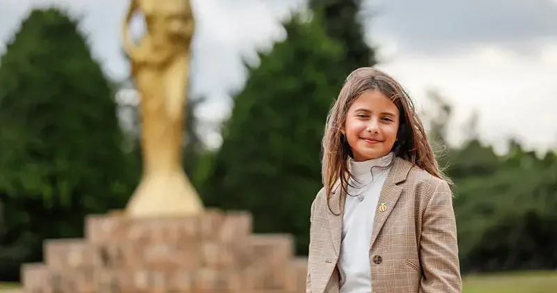 10 yaşındaki Defne, ilk sinema filmiyle Altın Portakal da