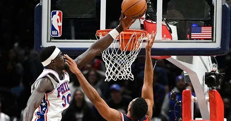 Adem Bona, bloklarla maçı çevirdi!