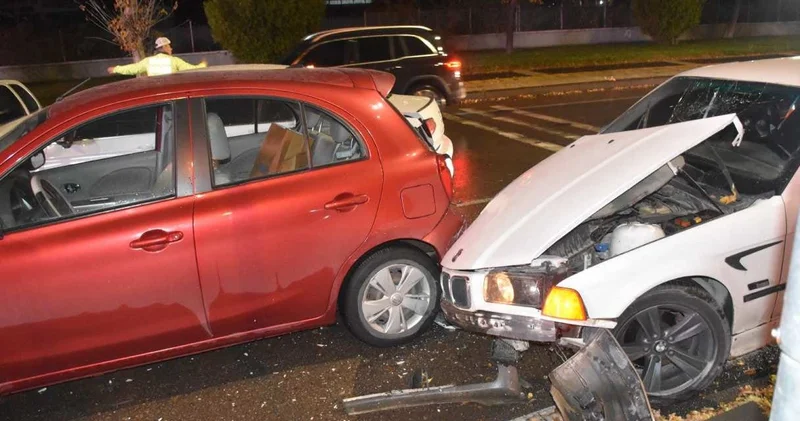 Yağmur sonrası Sivas ta zincirleme kaza