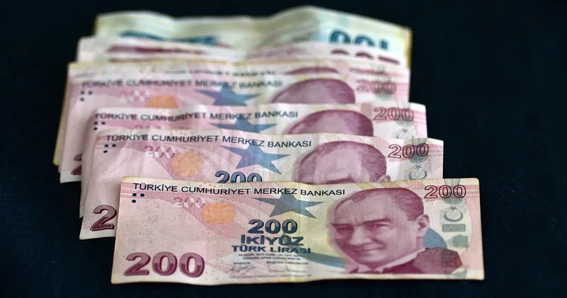 Mevduat faizleri güncellendi: 500 bin TL nin aylık getirisi ne kadar oldu?