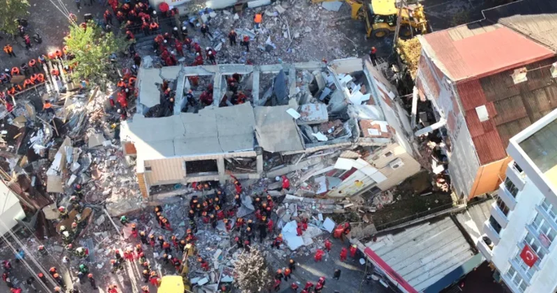 Gebze de bina çöktü, 1 çocuk öldü: Sonumuz bu şekilde mi olacak; bina çöktüğü zaman mı yetkililer gelip inceleme yapacak