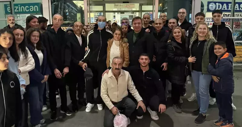 Ameliyatı için Ankara ya giden Ulaş ı, Vali ve arkadaşları uğurladı