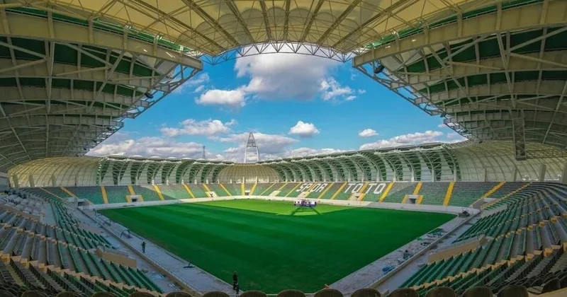 Daha dün kupa kaldırıyordu! Bugün internet sitesini bile satışa çıkarttı Sözcü Gazetesi