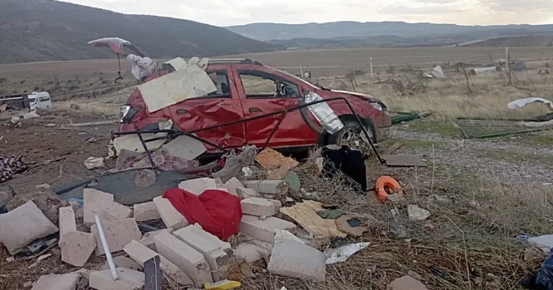 Ankara da şiddetli fırtına can aldı! Konteyner altında kalarak hayatını kaybetti