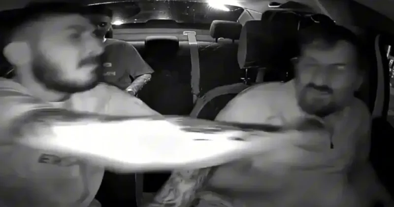 Taksi şoförüne defalarca vurup küfürler savurdu