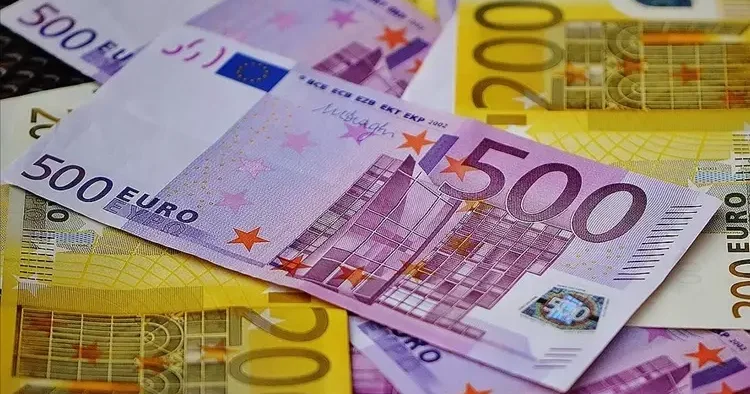 Almanya da saatlik asgari ücrete zam