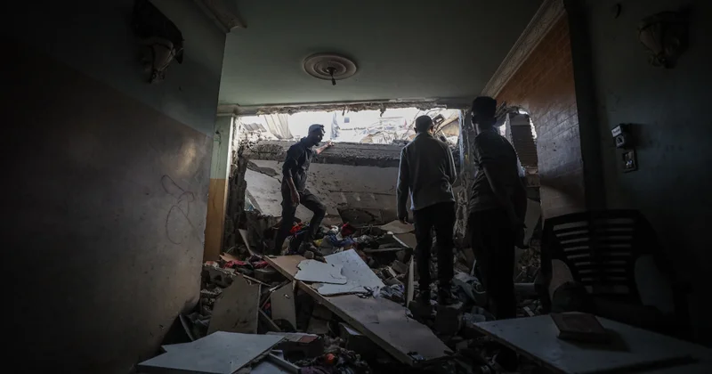 İsrail ateşkesi bozdu: Gazze de 63 Filistinli hayatını kaybetti Sözcü Gazetesi