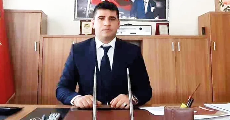 Üniformandan utan! Tutuklanıp açığa alındı